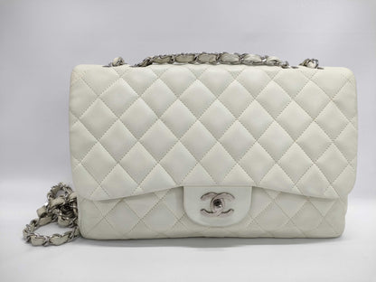 CHANEL Matelasse Chain Shoulder Bag with Seal