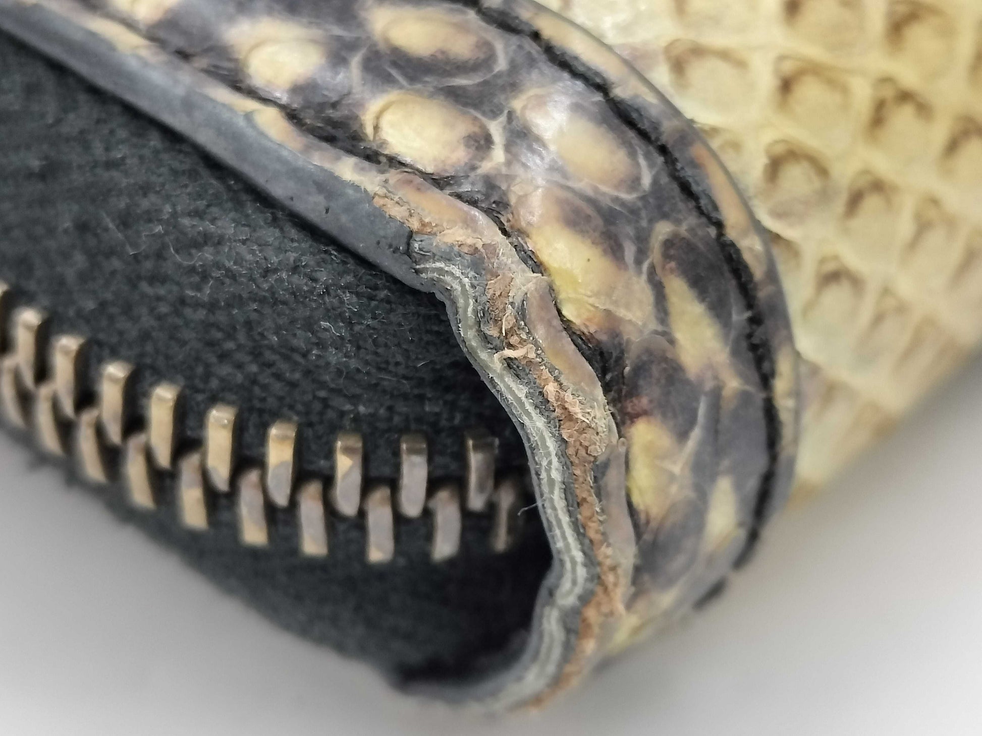 GUCCI Diana Bamboo Marmont Wallet