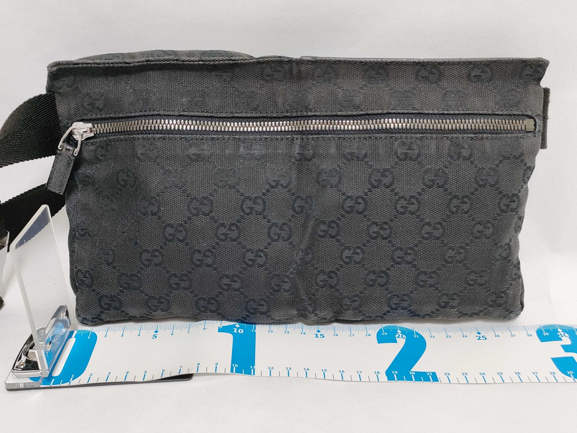 GUCCI GG Canvas Waist Pouch Waist Bag