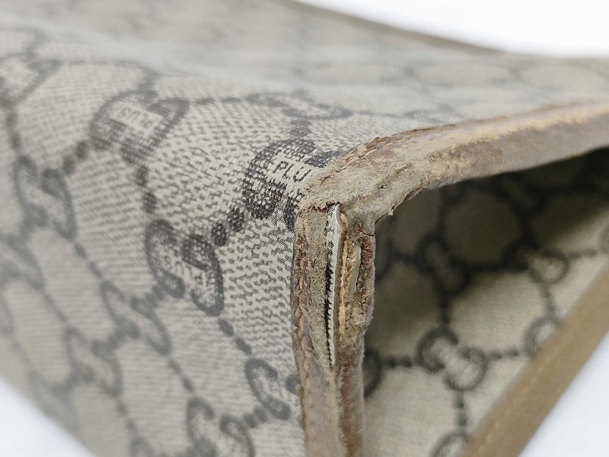 GUCCI GG Supreme Gucci GG Plus Second Bag Second Bag