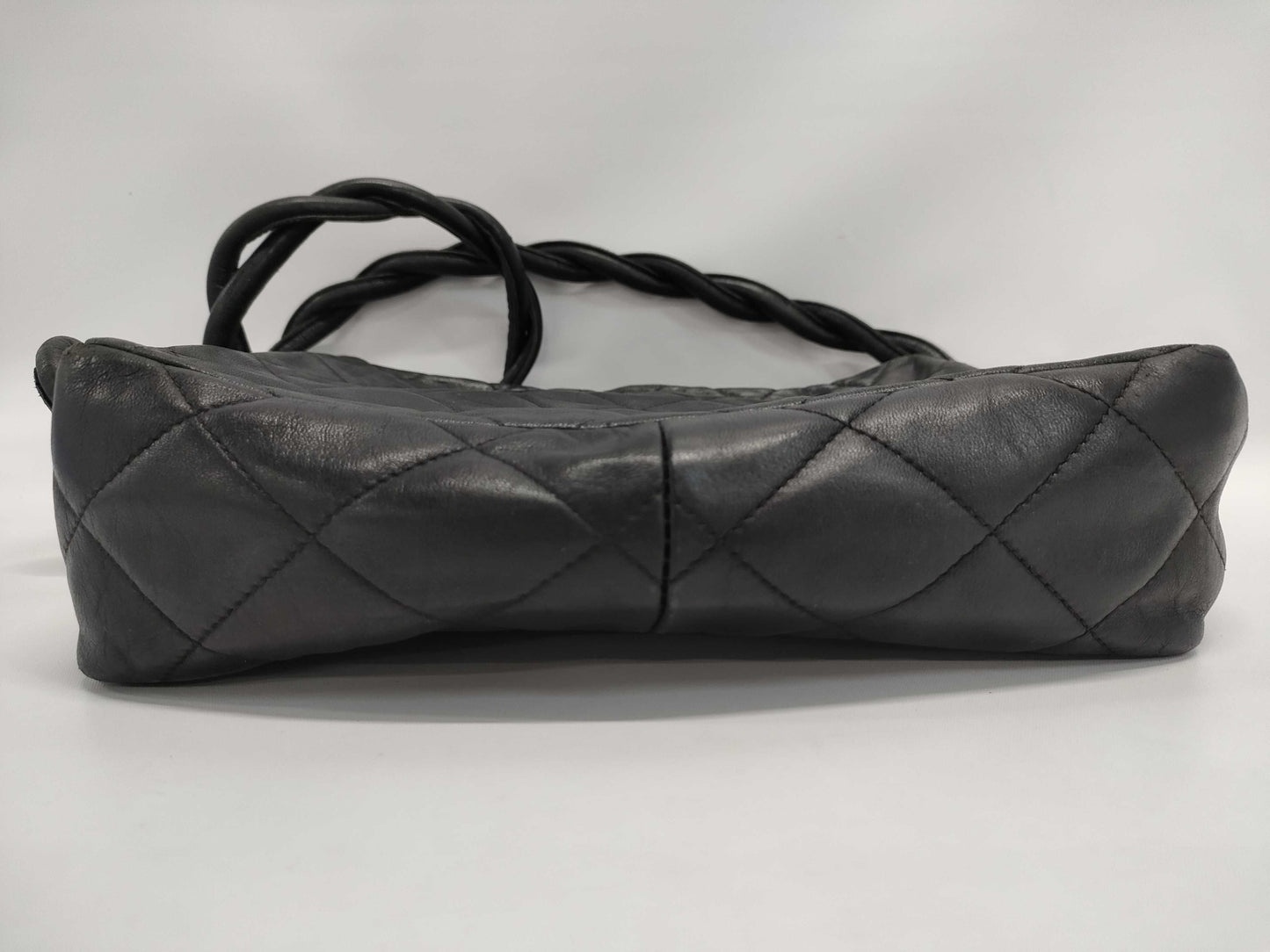 CHANEL CHANEL Matelasse Twist Shoulder Bag Bag