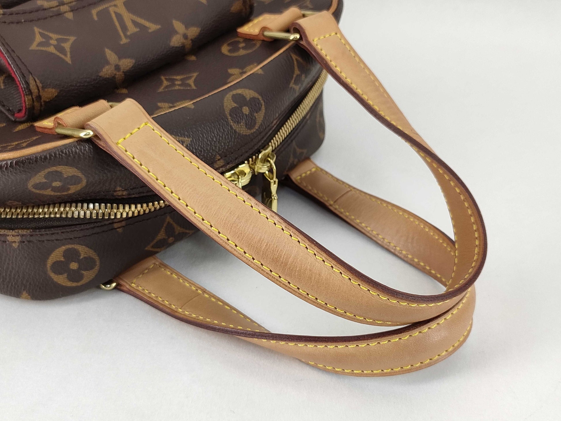 LOUIS VUITTON Monogram LV Excentric Handbag