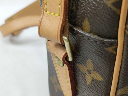 LOUIS VUITTON Monogram LV Trocadero Shoulder Bag