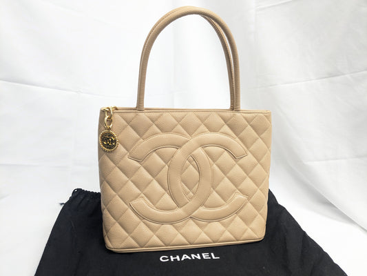 CHANEL Caviar Skin Reproduction Tote Bag 6567085 Seal and Guarantee