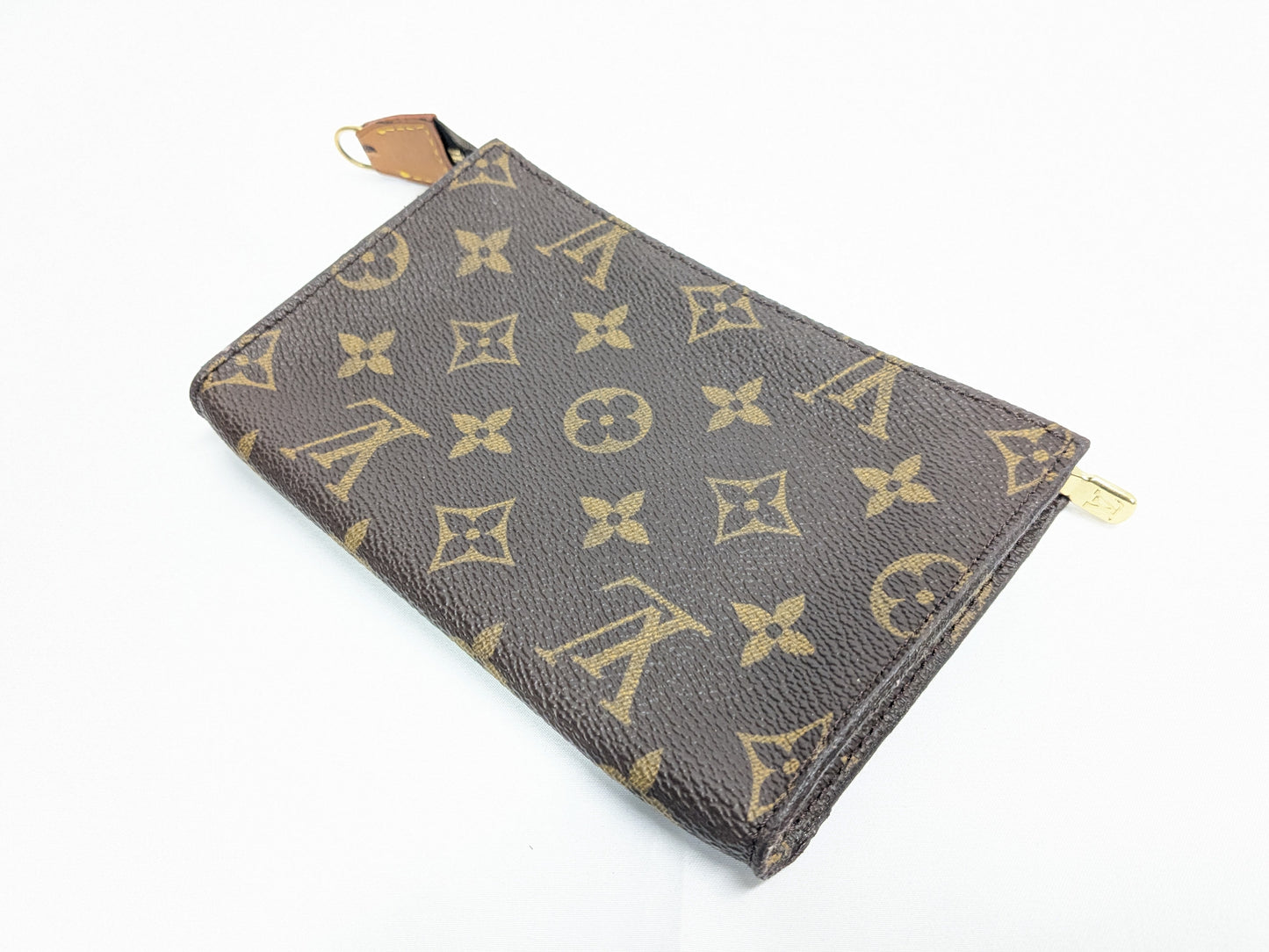LOUIS VUITTON Monogram LV Monogram Bucket Pouch Pouch