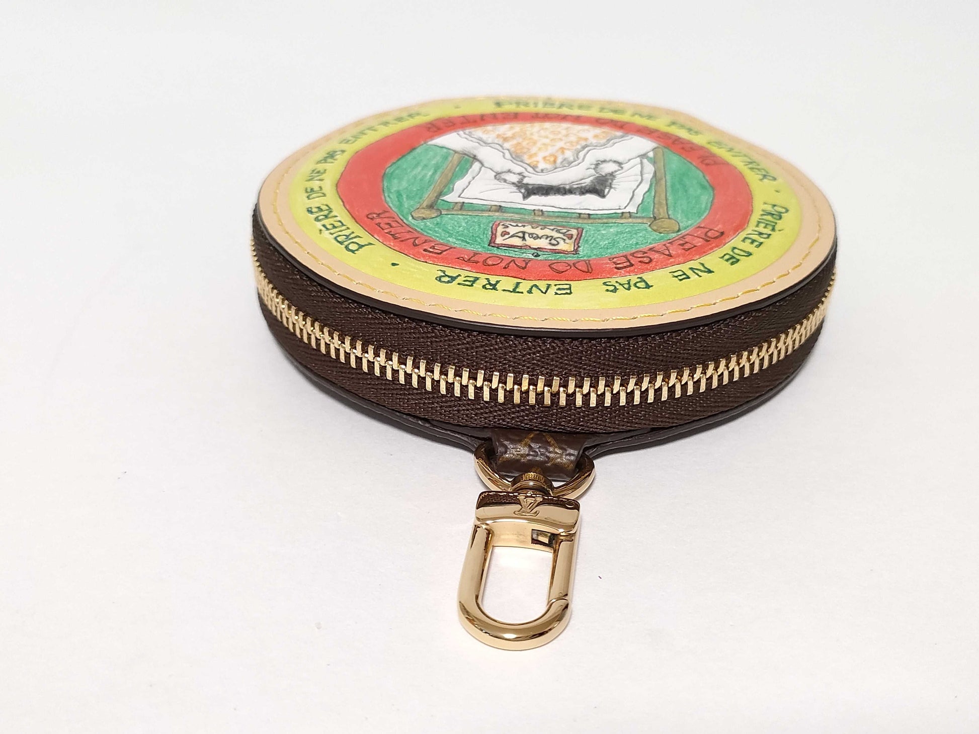 LOUIS VUITTON Monogram Louis Vuitton Limited Collaboration Grace Coddington Slippy Coin Purse Bag Charm Regular Price: ¥101,200 Coin Case