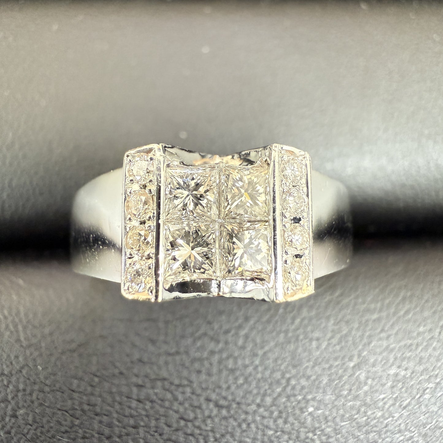 D1.00ct Pt900 11.2g Ring 