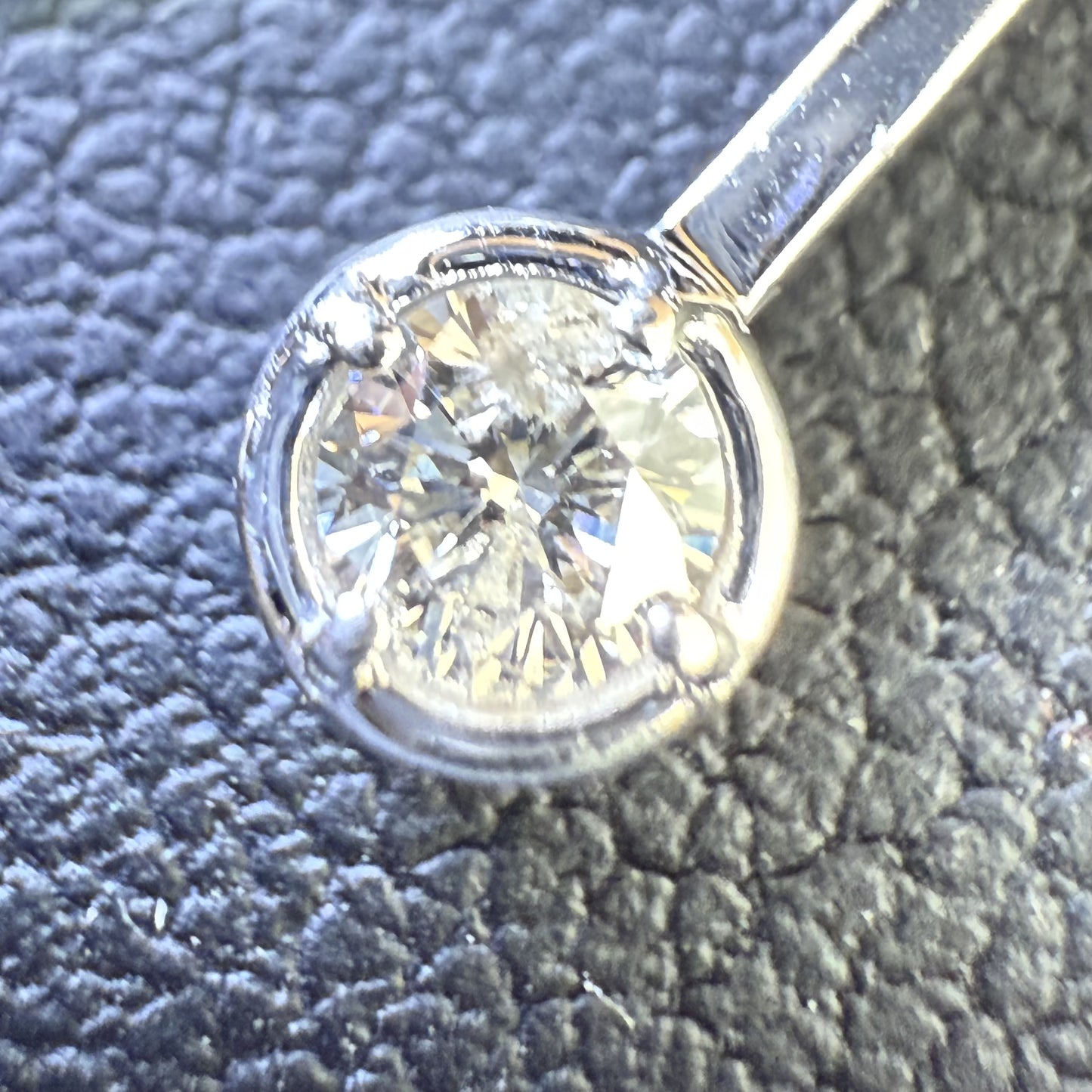 D0.50ct/0.50ct K18WG 3.3g Earrings 