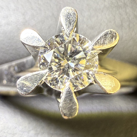 D0.32ct PT900 5.9g Ring 