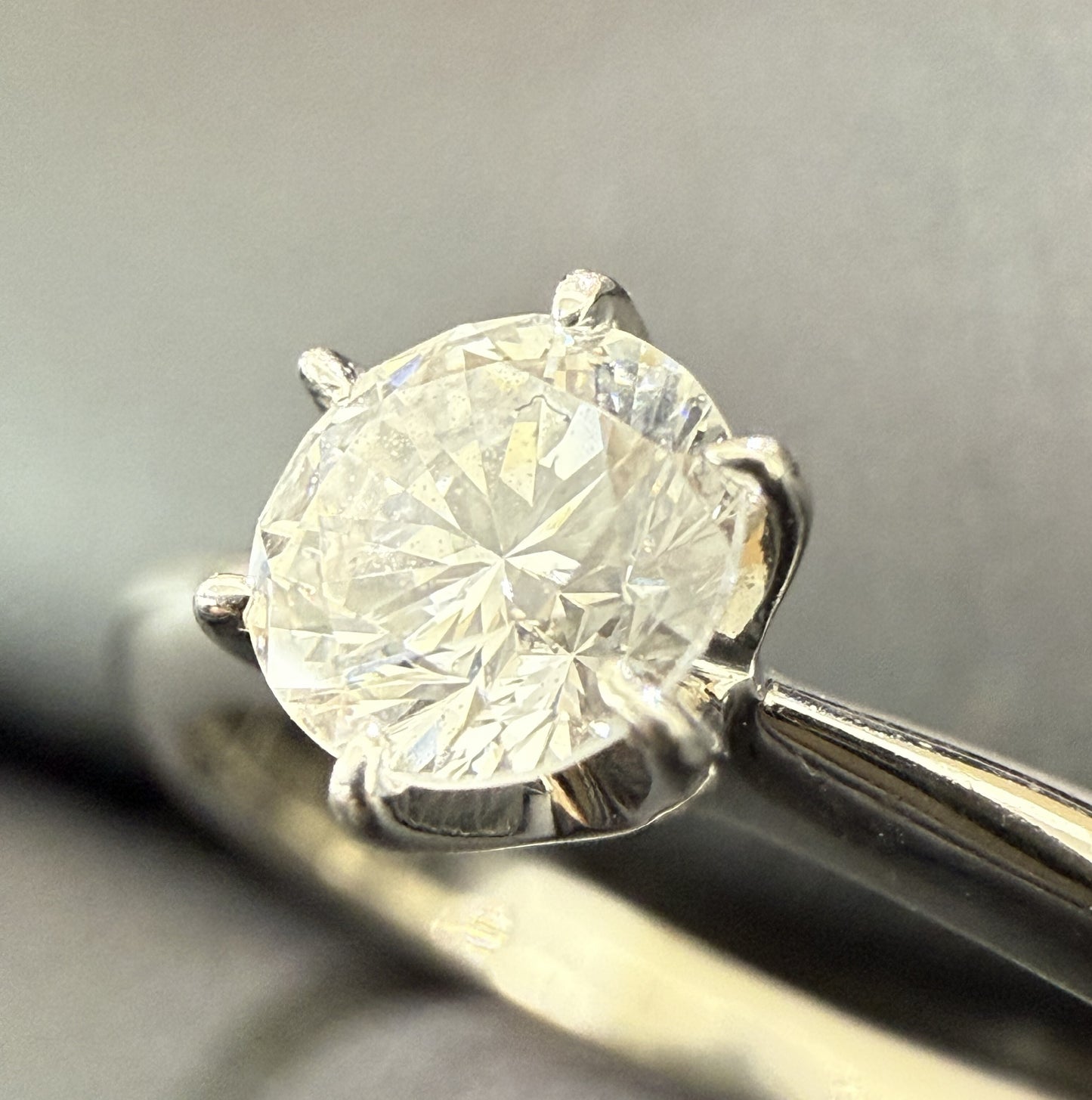 D0.350ct PT900 3.0g Ring 