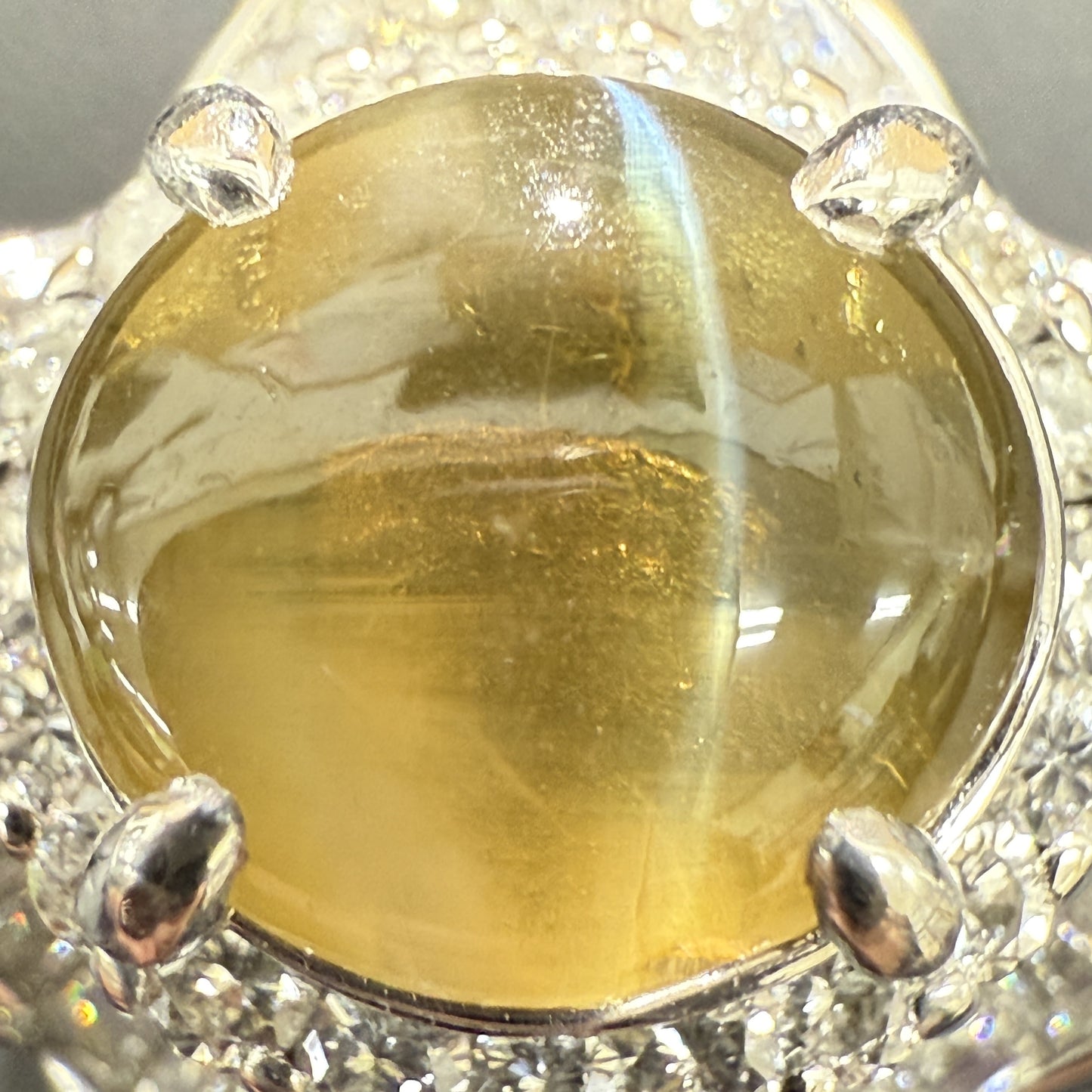 Chrysoberyl Cat's Eye 3.31ct D2.47ct Pt900 15.0g Ring 