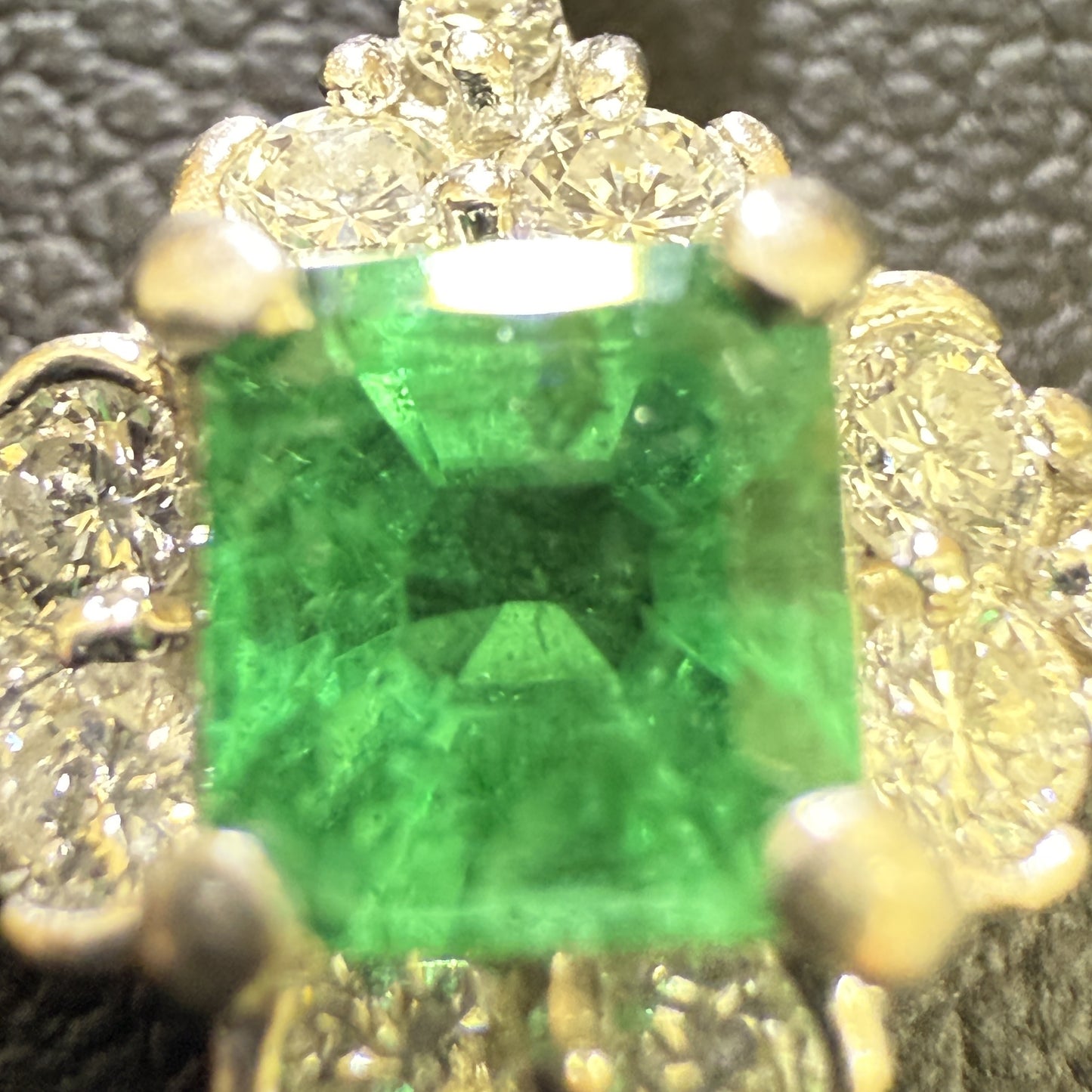 E0.39ct D0.28ct PT900 2.3g Pendant Top 