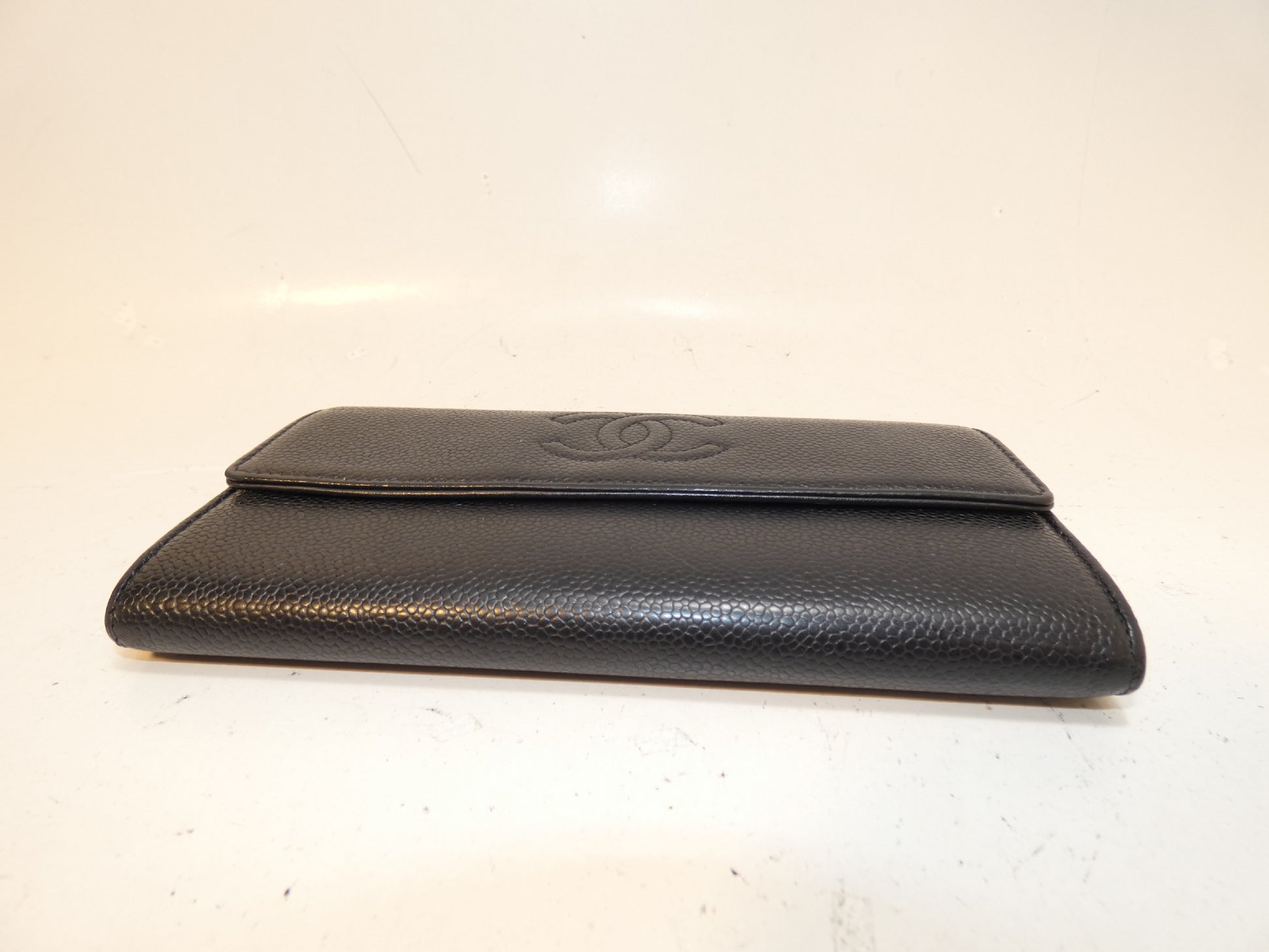 CHANEL Caviar Skin Coco Caviar Skin Black Long Wallet