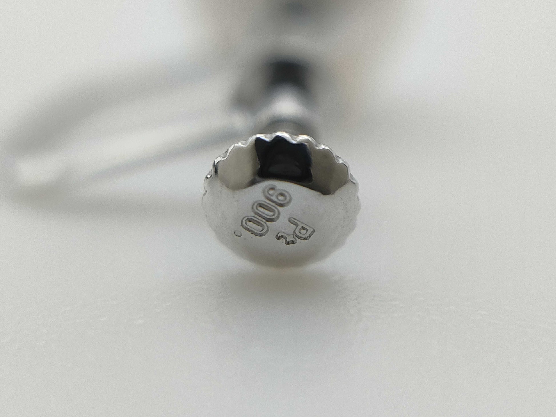 Pearl diameter: approx. 7.8-7.9mm, PT900, 2.4g, earrings 