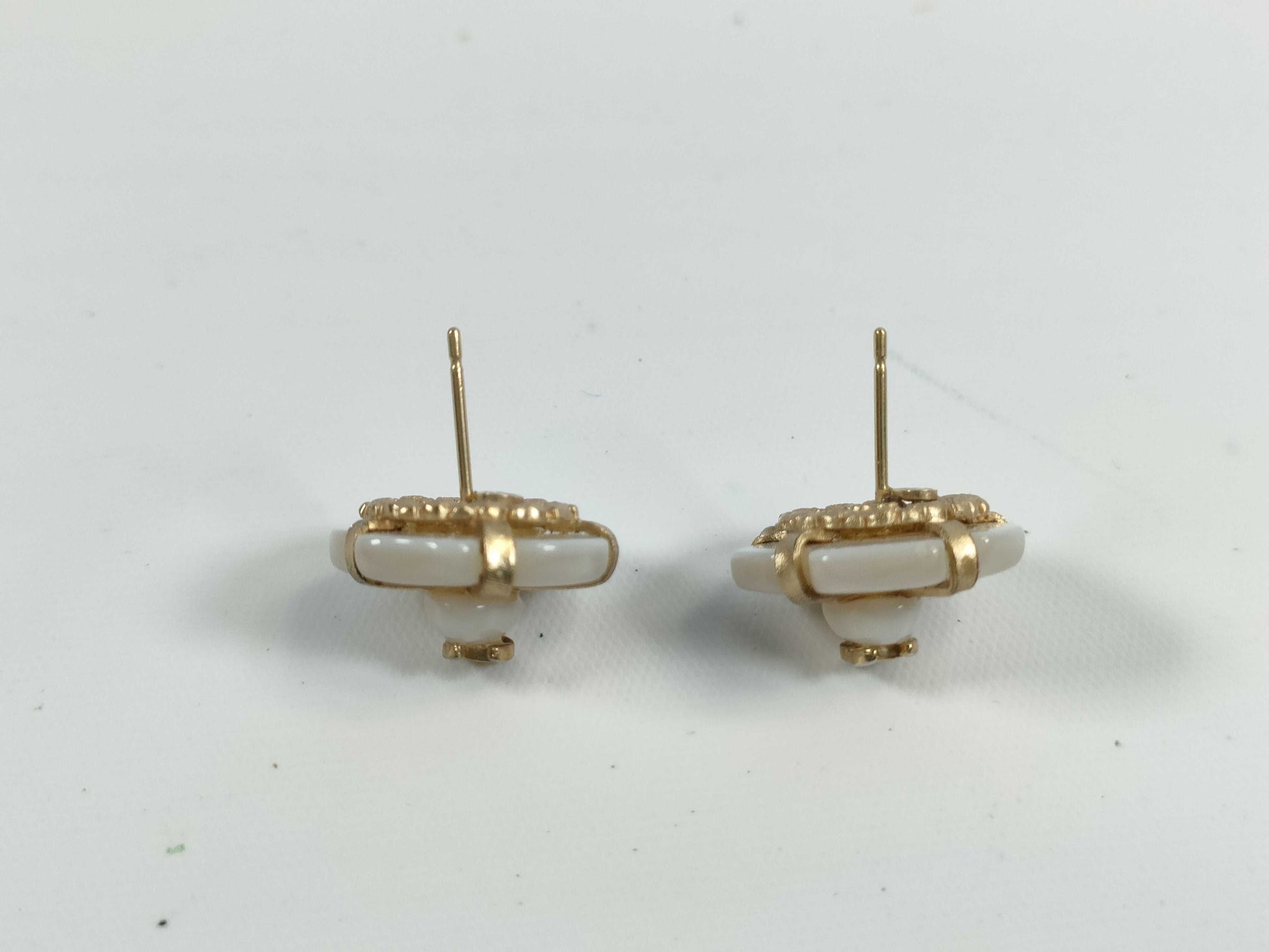 CHANEL Coco Mark Shell Earrings 01A