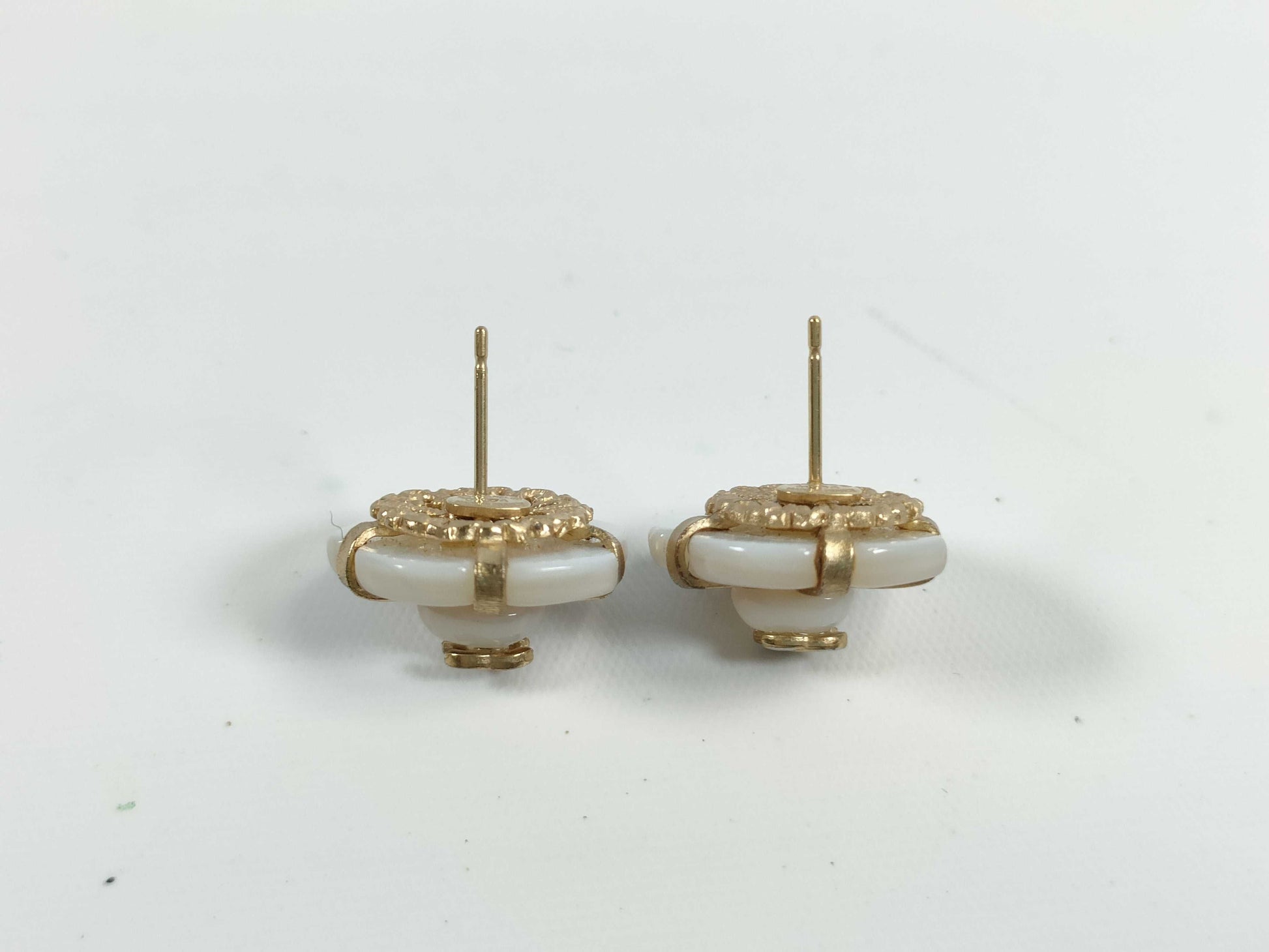 CHANEL Coco Mark Shell Earrings 01A