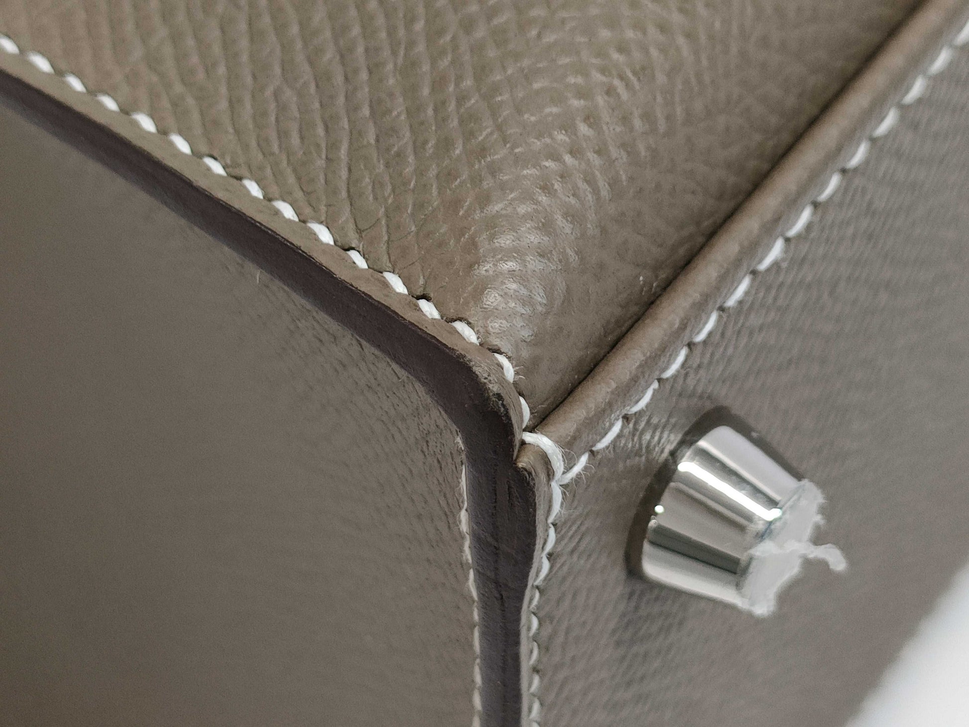 HERMES Kelly 25 Etoupe x Silver Hardware x Epson B Stamp Handbag