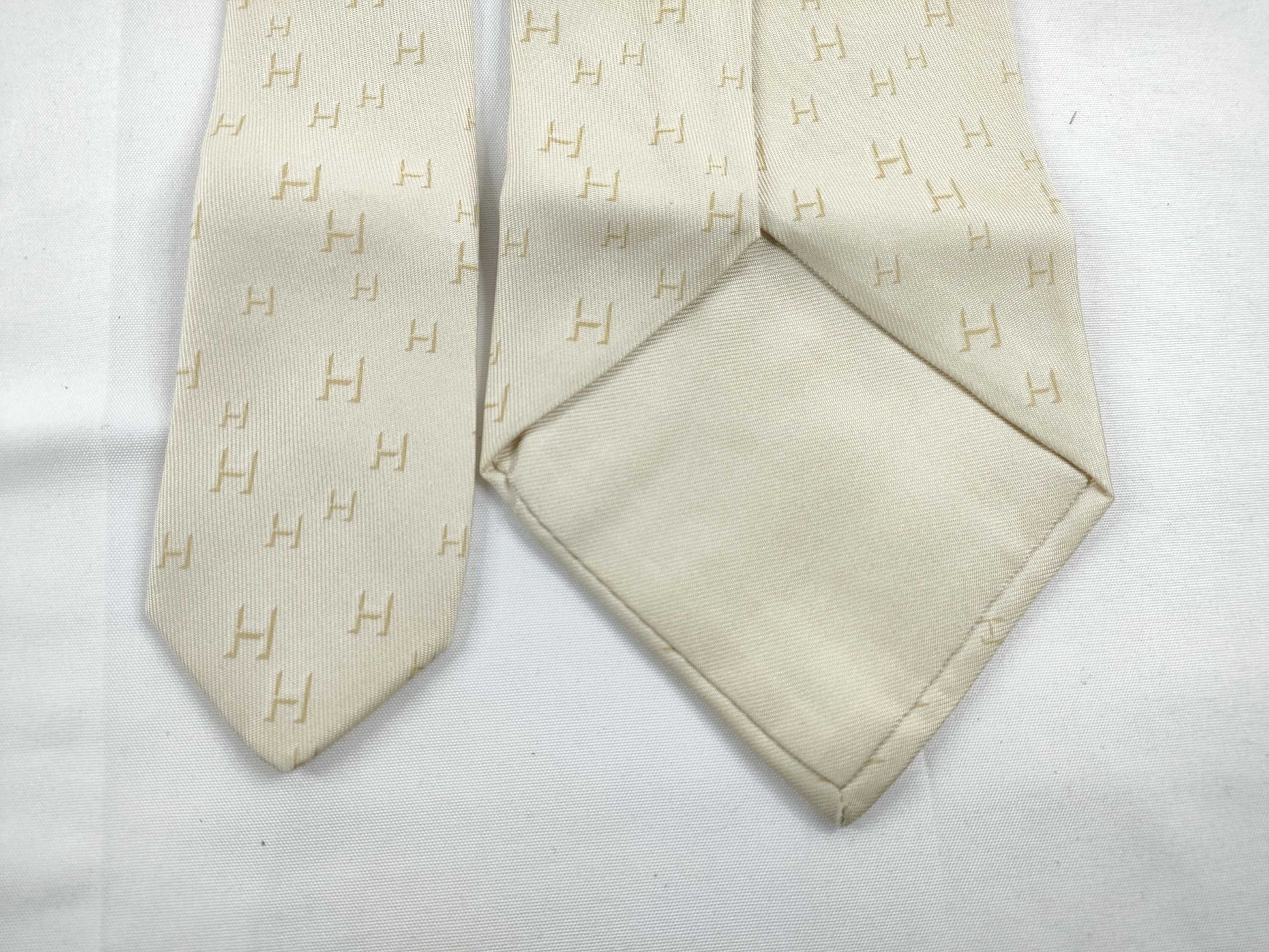HERMES Hermes Tie Cream Other Accessories