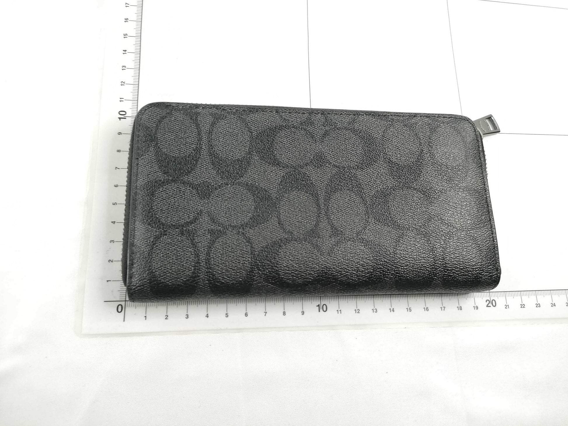 COACH long wallet