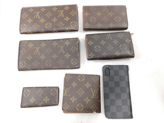 LOUIS VUITTON Monogram Louis Vuitton Monogram Wallet Accessories 7-Piece Wallet