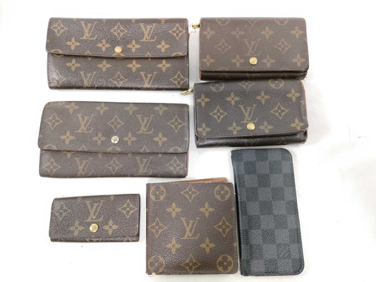 LOUIS VUITTON Monogram Louis Vuitton Monogram Wallet Accessories 7-Piece Wallet
