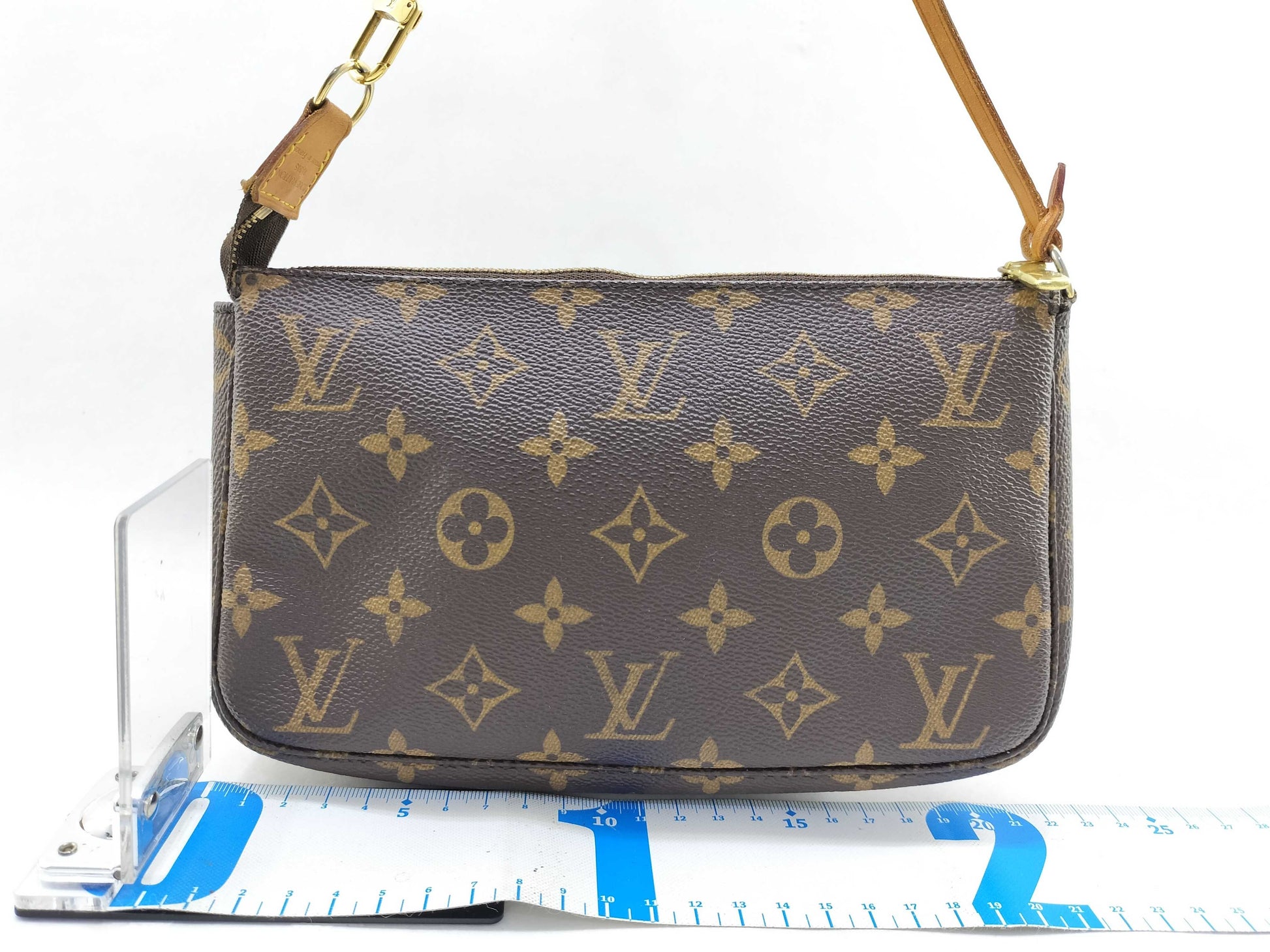 LOUIS VUITTON Monogram Pochette Accessoires Monogram M51980 Pouch