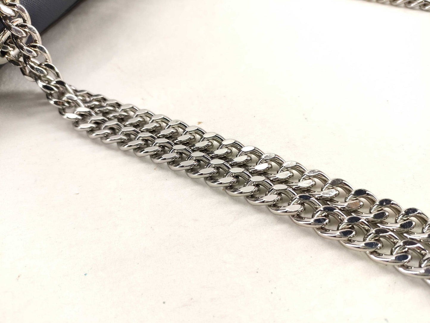 Michael Kors Chain Shoulder Bag Shoulder Bag