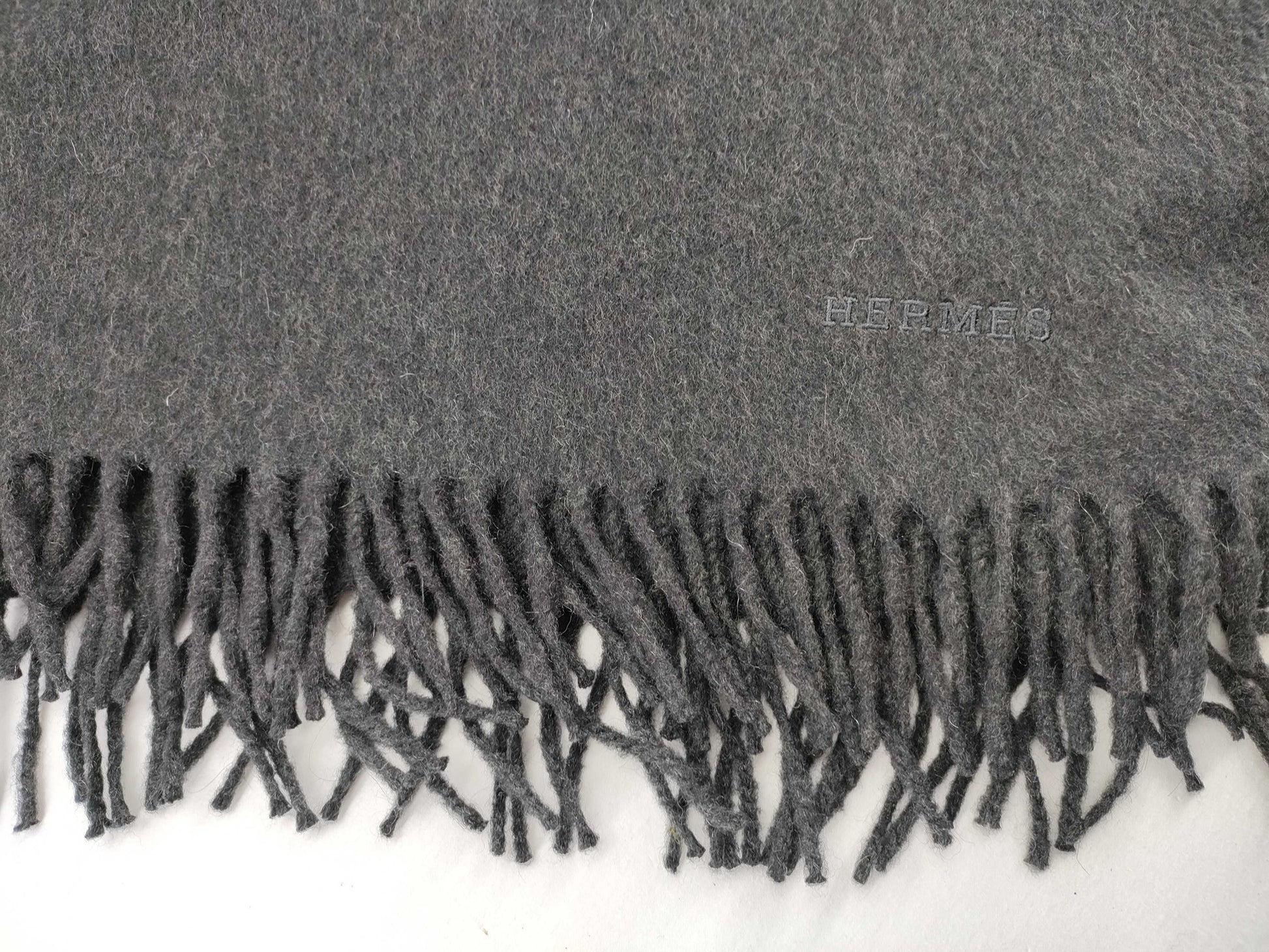 HERMES Large Scarf, 100% Cashmere, Gray