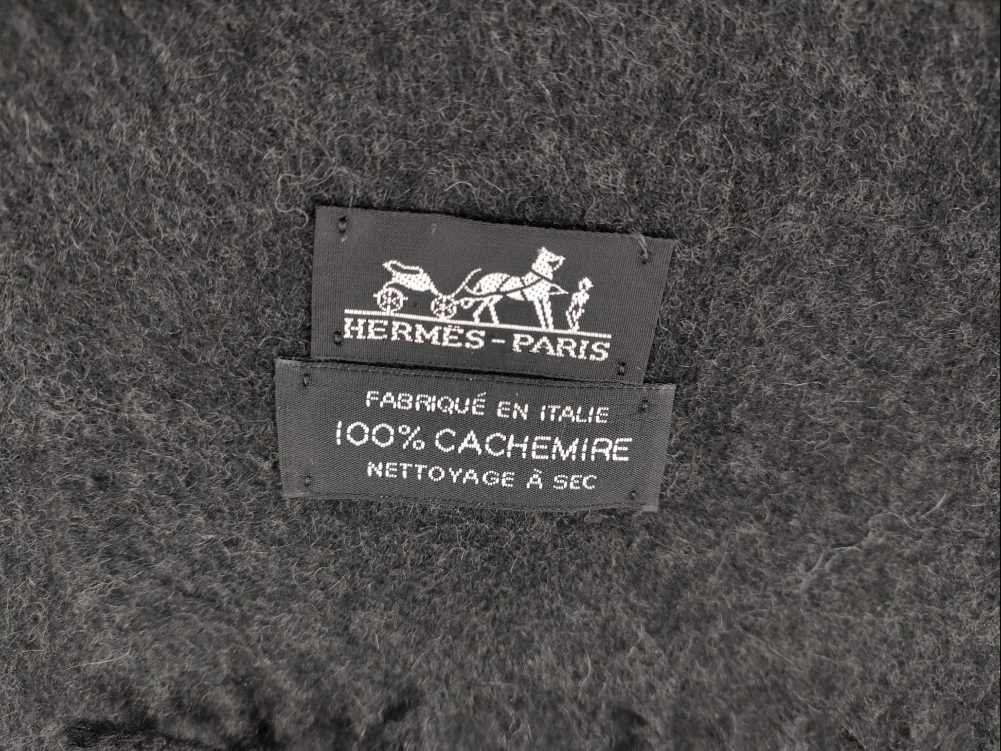 HERMES Large Scarf, 100% Cashmere, Gray