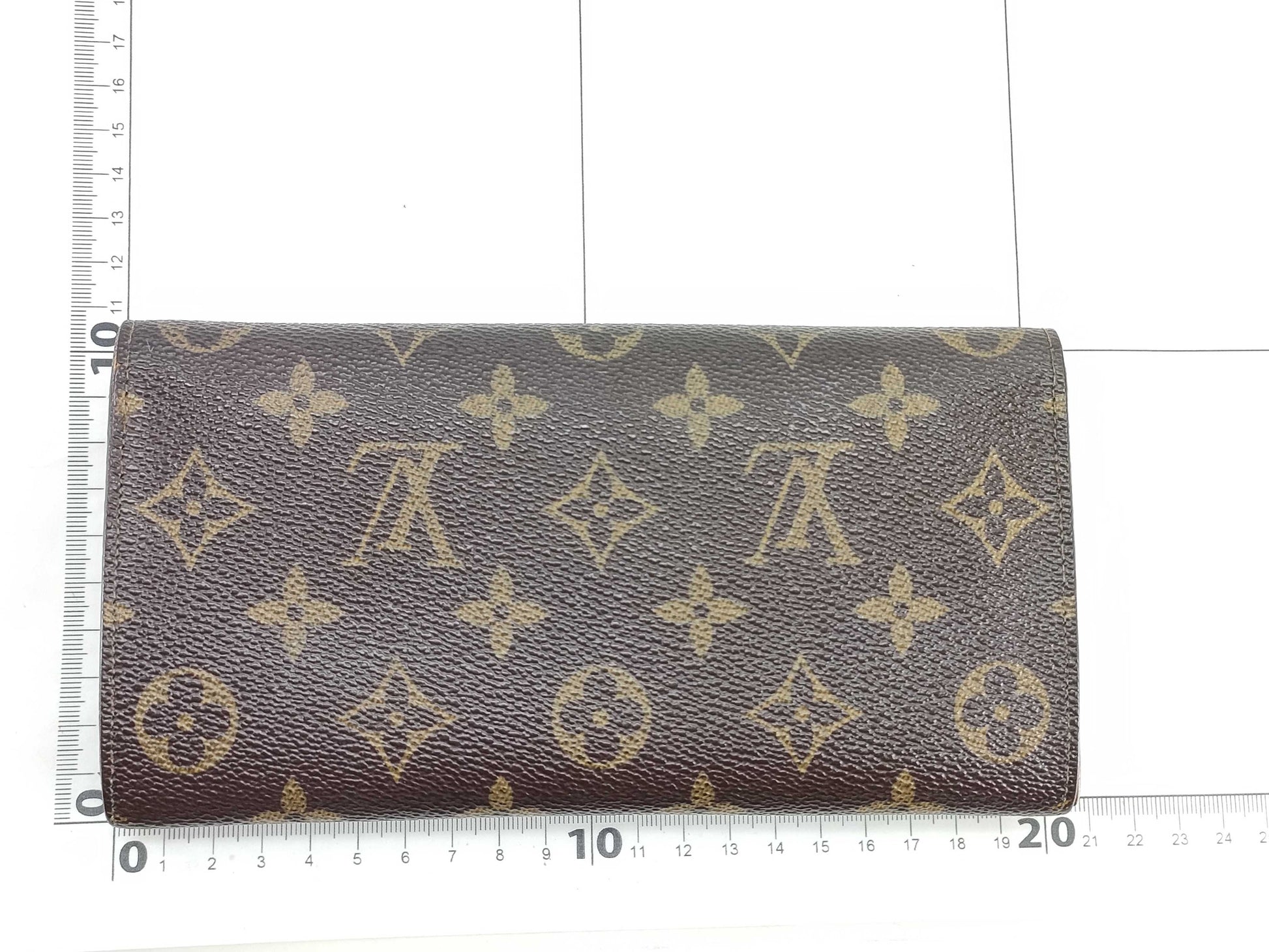 LOUIS VUITTON Monogram Louis Vuitton Monogram Porte Monnaie Credit Wallet