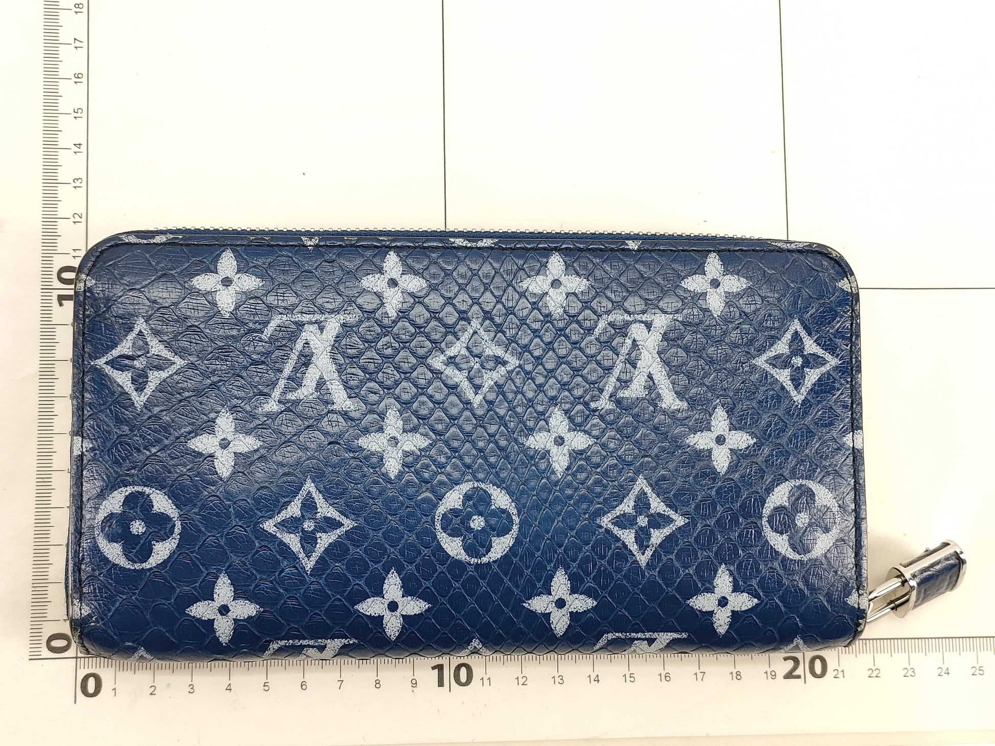 LOUIS VUITTON Louis Vuitton Monogram Python Zippy Wallet N80686 Accessories: Box, dust bag, wallet