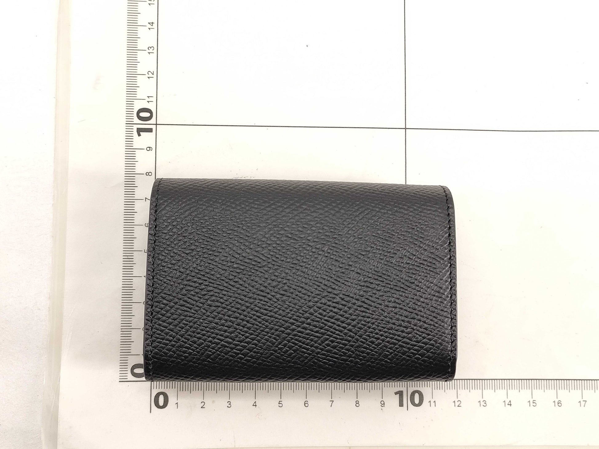CELINE Leather Card Case, Black. Accessories: Box, Dust Bag, Card Case, Pass Case, Business Card Holder.