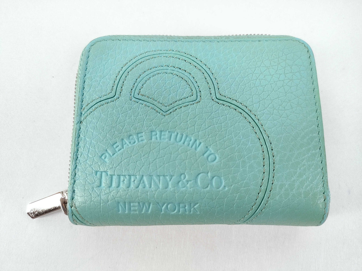Tiffany & Co. Tiffany coin case mini wallet. Accessories: Box, wallet.