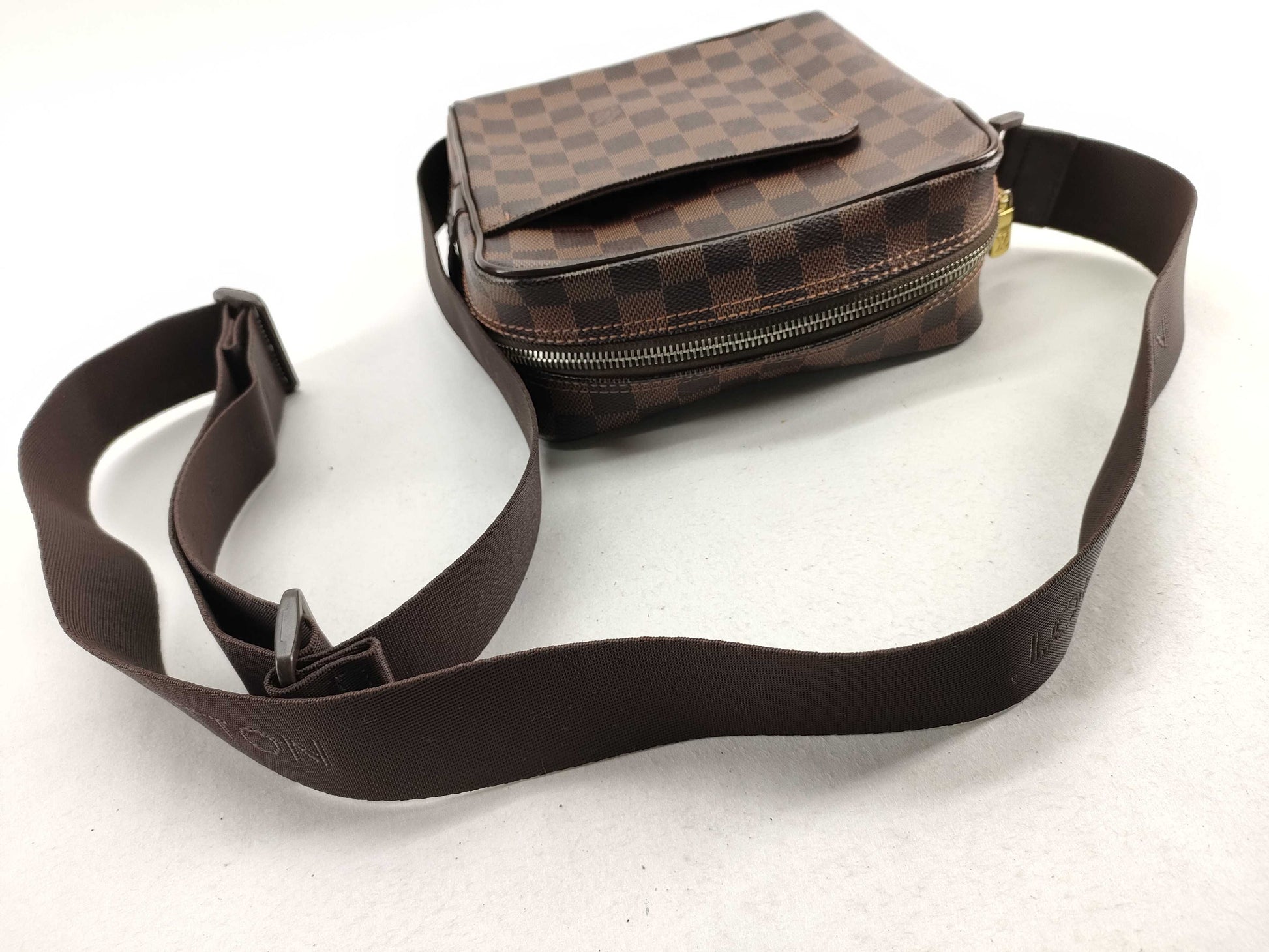 LOUIS VUITTON Damier Olaf PM N41442 Shoulder Bag