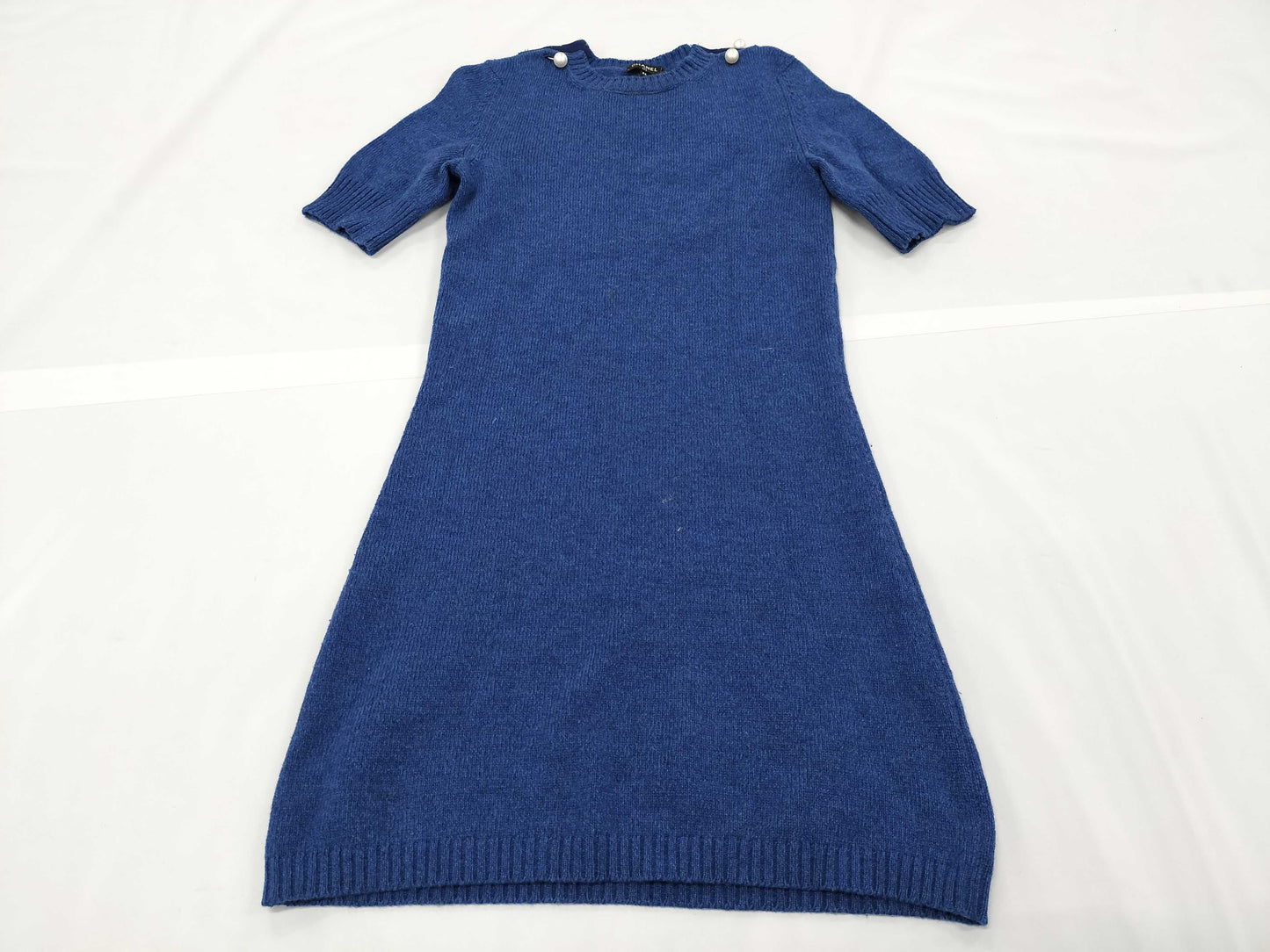 CHANEL CHANEL Dress P57393K07487 Size 34 100% Cashmere Pearl Button Blue Dress