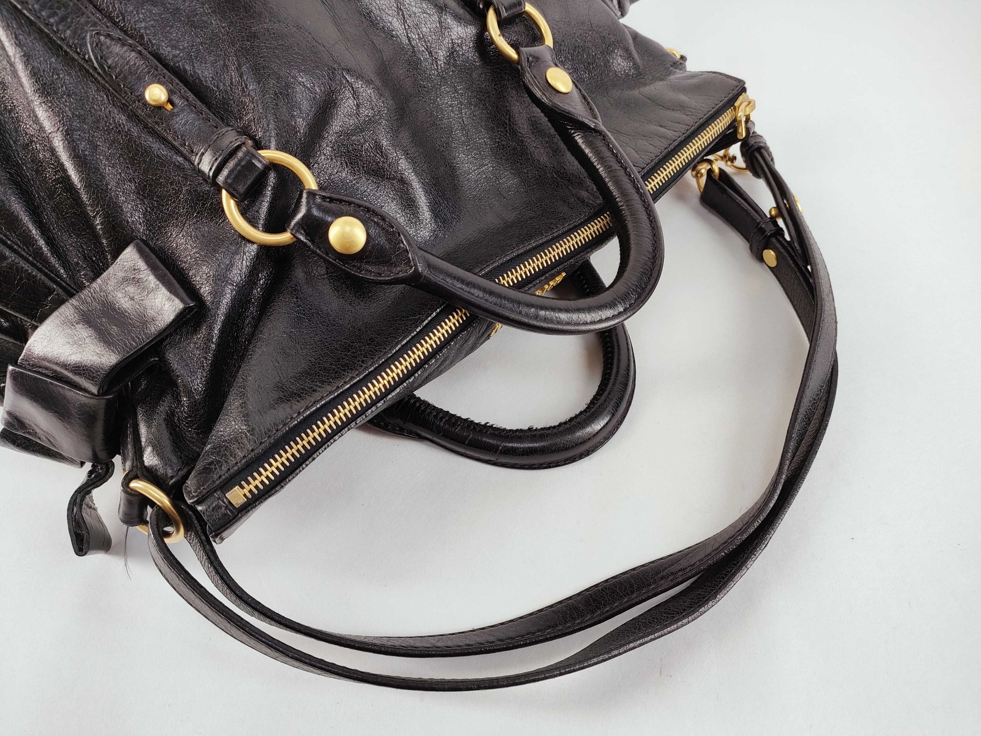 Miu Miu 2-Way Handbag with Side Ribbon Leather Handbag