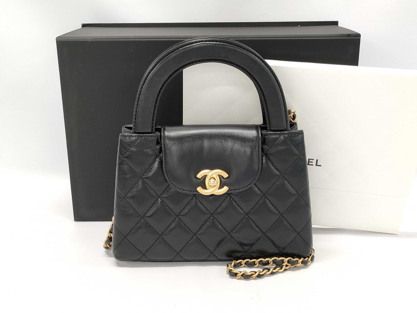 CHANEL Matelasse 2-Way Handbag with Gold Hardware, Chain Shoulder Bag, W19cm, AS4416, Serial Number Plate, Black
