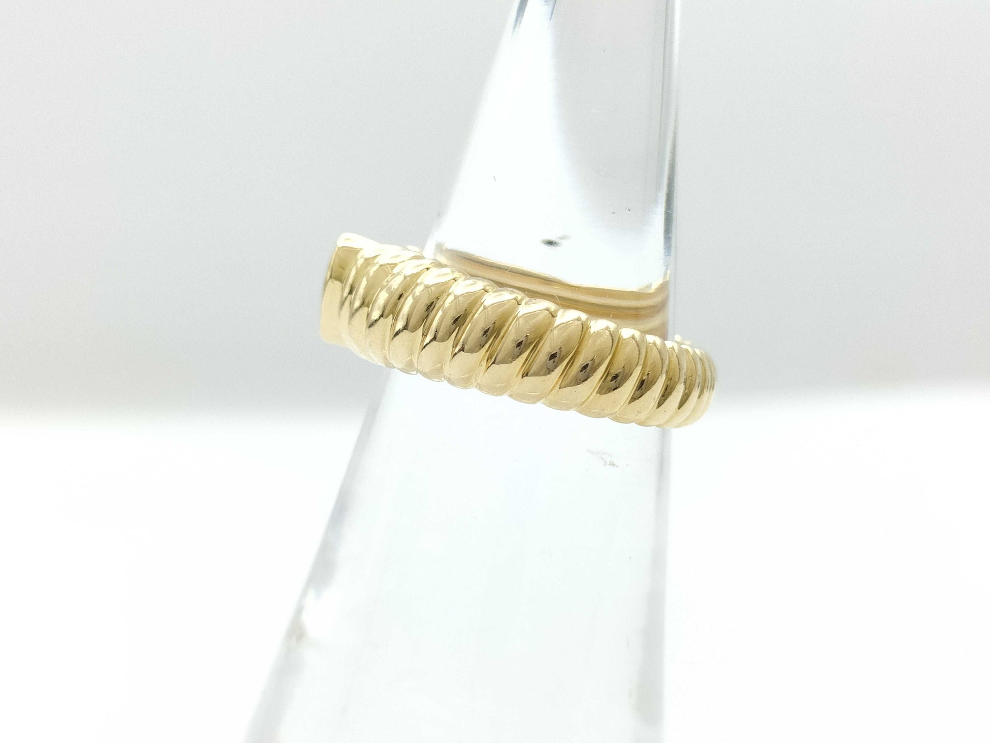 Tiffany & Co. Ribbed Friendship Pink Tourmaline 750 6.0g Ring 