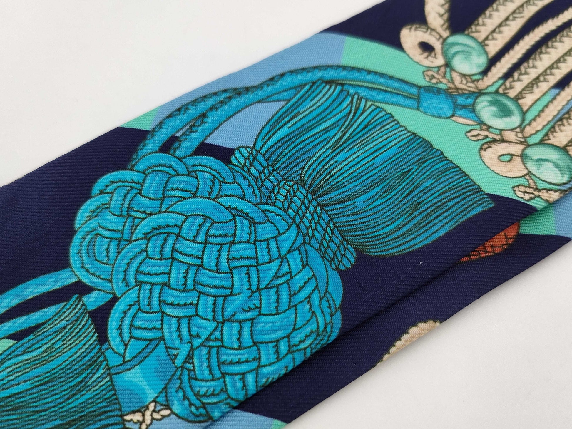 HERMES Scarves and other accessories