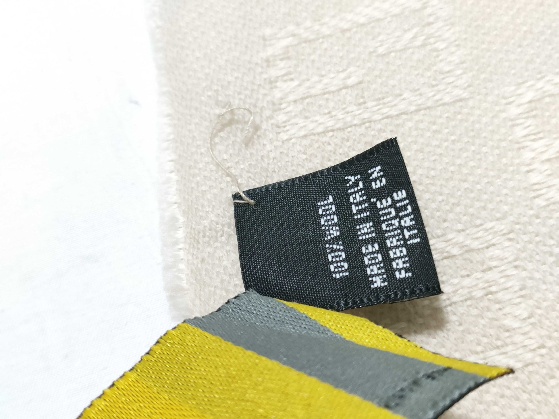 FENDI Mamma FF Scarf