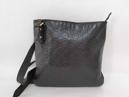GUCCI Guccissima Gucci Messenger Bag Black Guccissima Leather Shoulder Bag with Gold Hardware