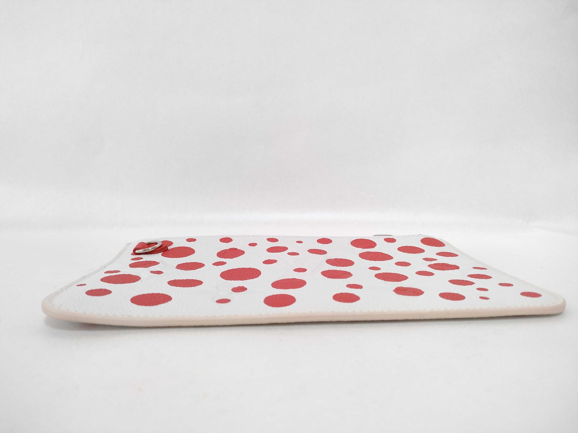 LOUIS VUITTON Monogram Empreinte Louis Vuitton Yayoi Kusama Infinity Dot Neverfull Pouch White/Red Monogram Empreinte Infinity Dot Silver Hardware Pouch