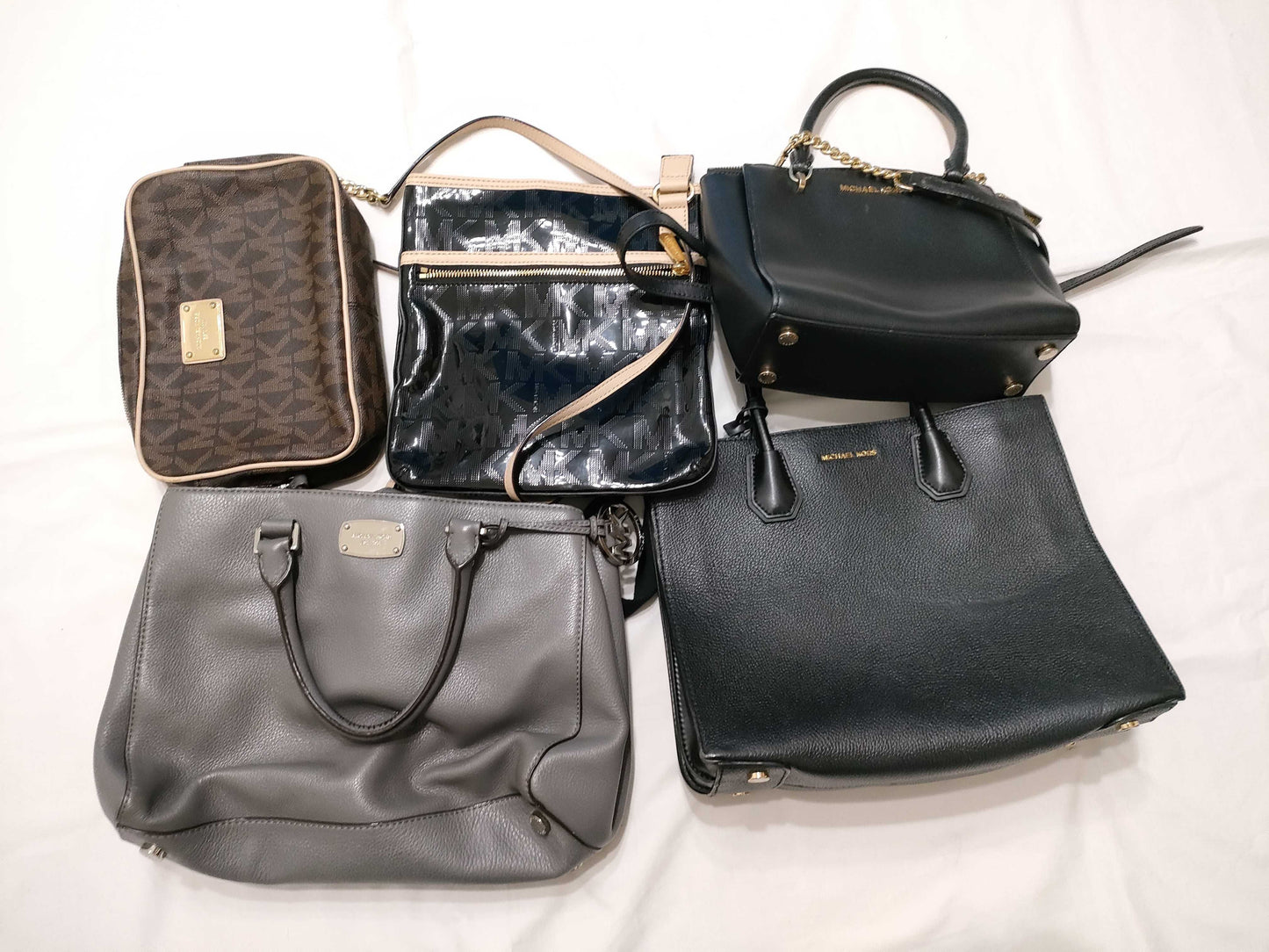 Michael Kors 5-Piece Michael Kors Handbag Set