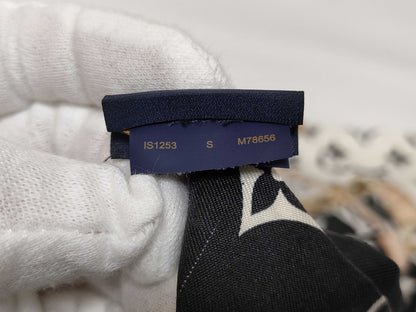 LOUIS VUITTON Louis Vuitton Monogram Bandeau Confidential Black and White Scarf with Tag