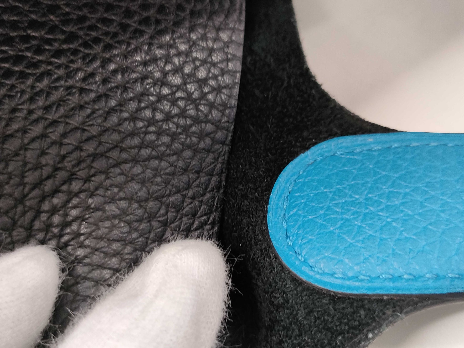 HERMES Picotin Lock MM Kazak 22 Taurillon Black/Blue Zanzibar Y Stamp Handbag