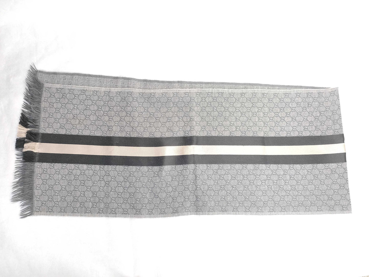 GUCCI GG logo scarf, gray