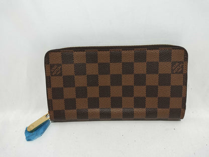 LOUIS VUITTON Damier Zippy Wallet Damier Wallet