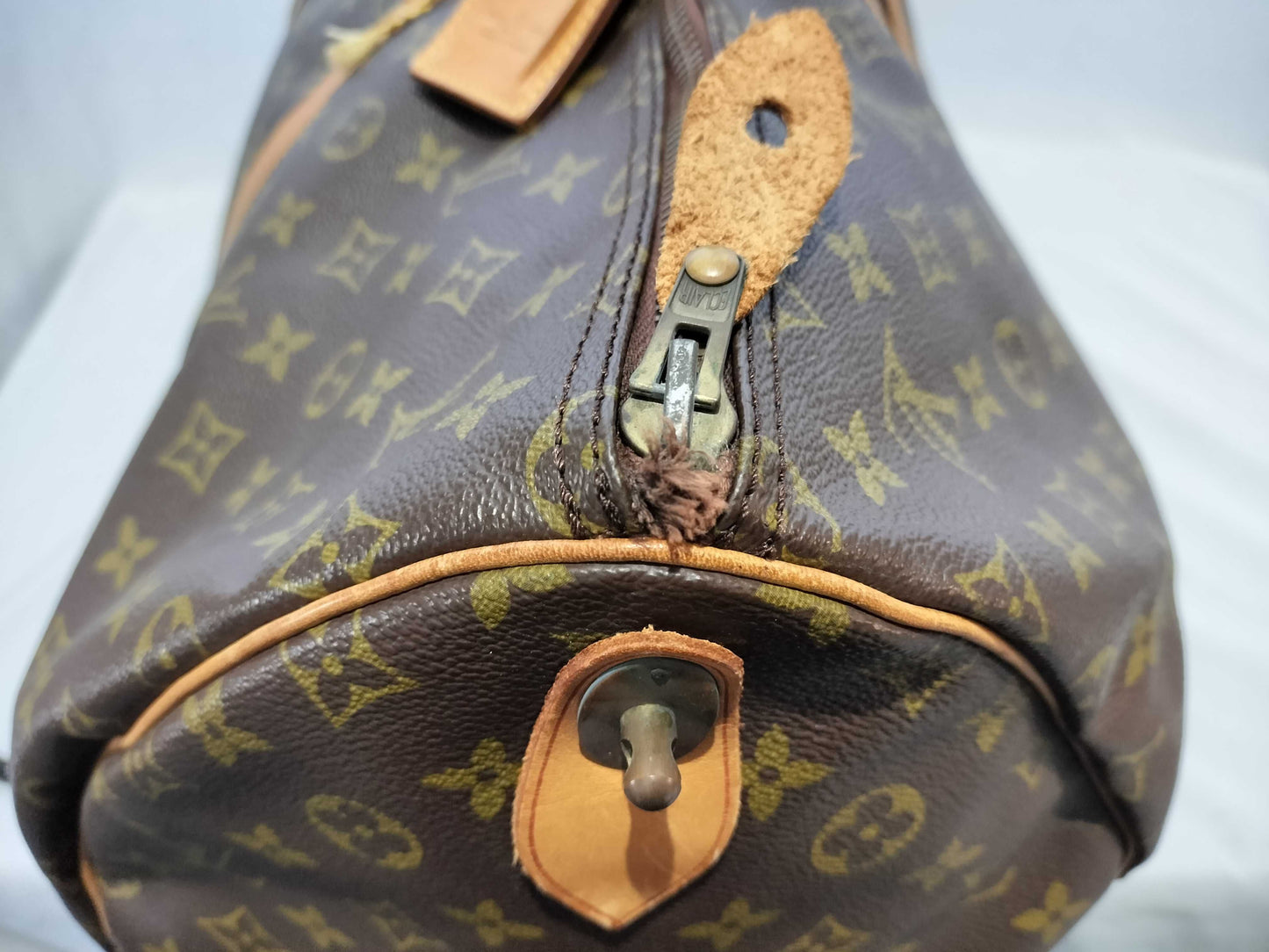LOUIS VUITTON Monogram Keepall Boston Bag