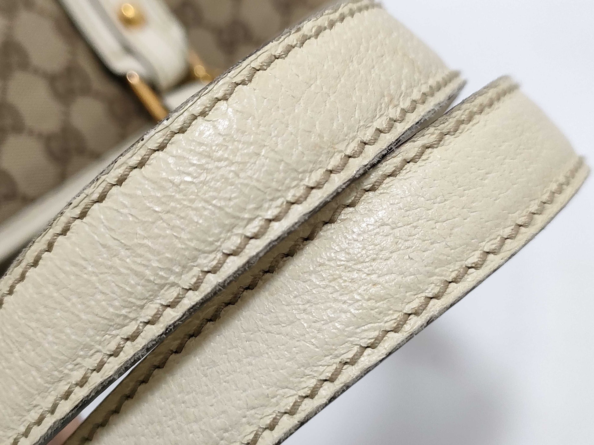 GUCCI GG Canvas Tote Bag GUCCI GG Canvas Tote Bag