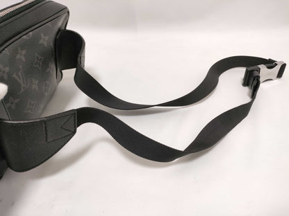 LOUIS VUITTON Taiga Bumbag Outdoor Monogram Eclipse x Taiga M30245 FO4109 Black Shoulder Bag